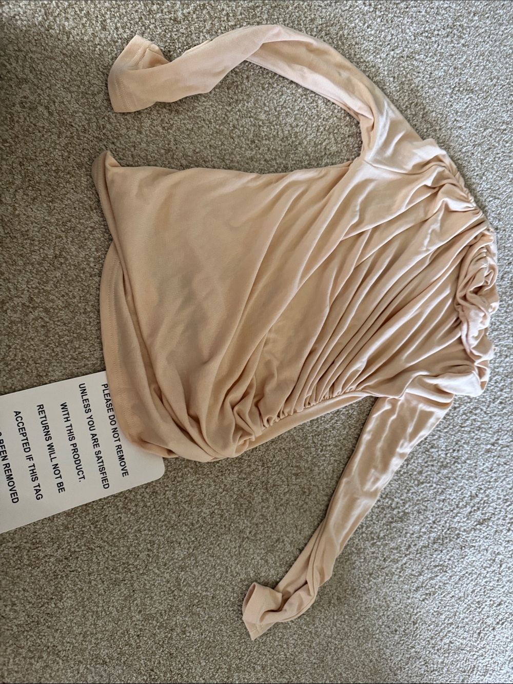 Chicwish NWT size large Women’s Ruched long sleeve shirt in cream